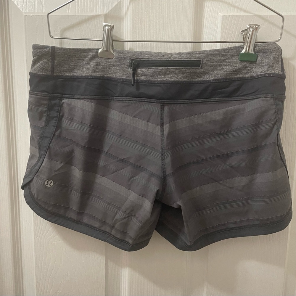 lululemon athletica Women’s Gray Striped Athletic Shorts